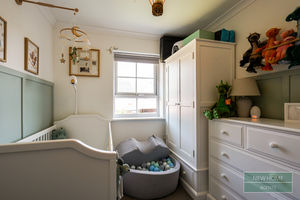 Photo 8- click for photo gallery